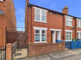 30, Hanman Road, Gloucester GL1 4TG
