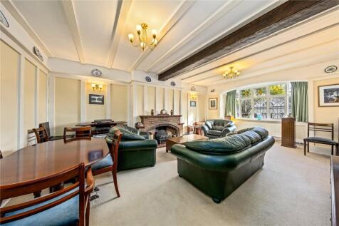 Cambridge Park Court, Cambridge Park, East Twickenham, TW1