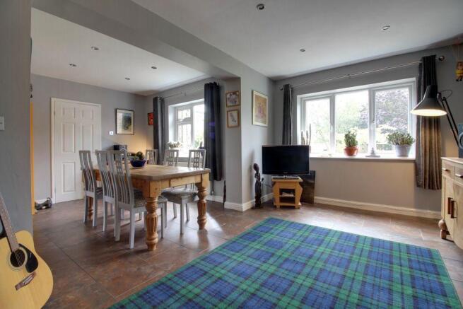 Kitchen Diner Family Room