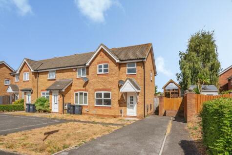 Redwood Grove, Havant, Hampshire, PO9