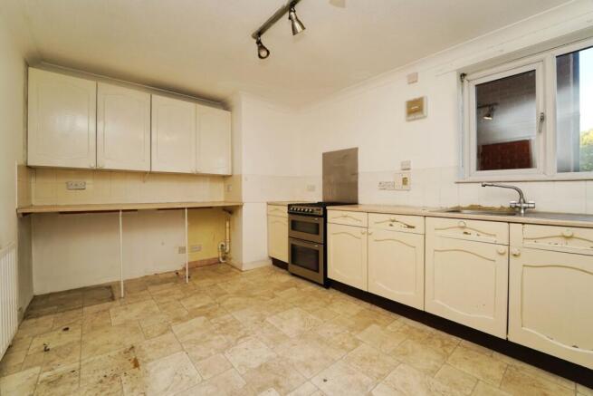 St. Georges Road, Cheltenham, Gloucestershire, GL50 photo 2