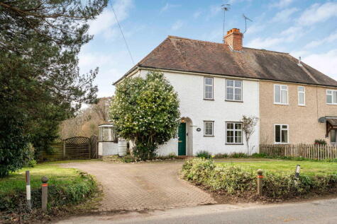 Guildford Road, Shamley Green, GU5
