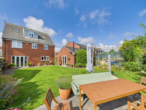 Stobswood Close, Whitley Bay, NE25 photo 4