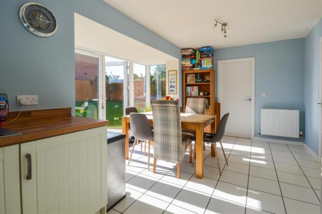 DINNING KITCHEN