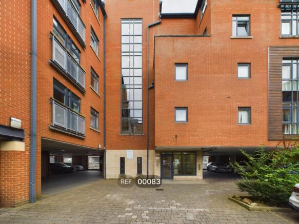 1 bed Apartment to rent Image 7