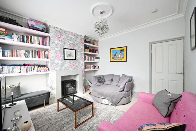 3 bed Terraced for sale Image 6