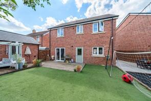 19, Stirrup Way, Andover SP11 6XS