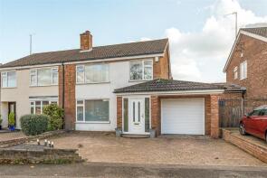 28, Starling Way, Bedford MK41 7HW