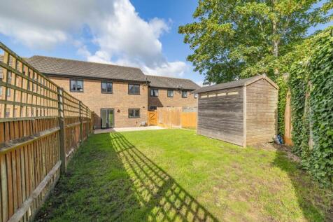 Atherfield Drive, Ashford, Kent, TN23