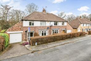11, Dorset Close, Harrogate HG1 2LR