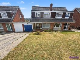 54, Elford Crescent, Plymouth PL7 4BT
