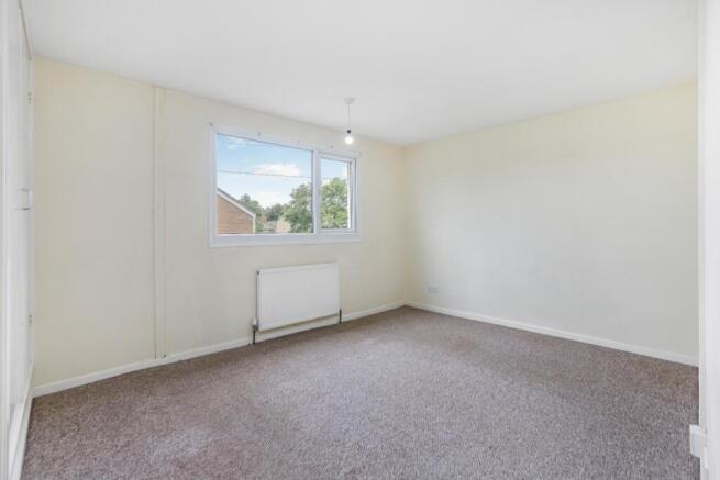 3 bed Terraced for sale Image 5