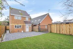 4a, Chineham Court, Basingstoke Road, Reading RG2 0JB