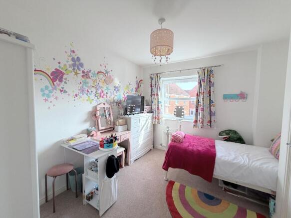 4 bed Detached for sale Image 10