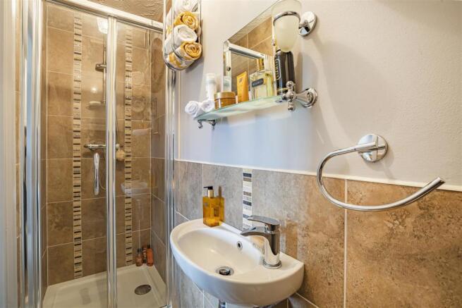 8507228-interior20.jpg