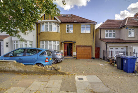Northwood Gardens, Greenford, Middlesex, UB6