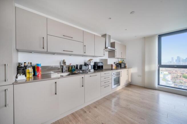 1386845-4-6936b3f...