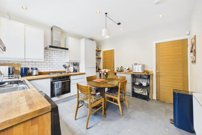 3 bed End of Terrace for sale Image 5