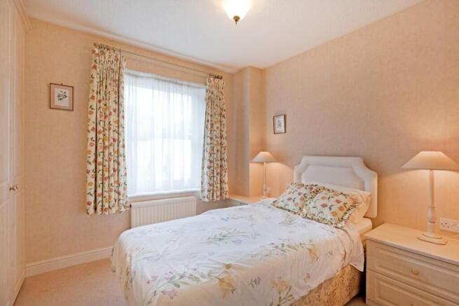 2 bed Apartment for sale Image 7