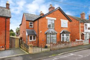 26, Windsor Road, Andover SP10 3HX