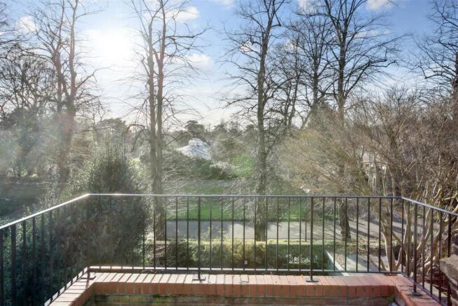 Paxton Road, W4 - FOR SALE