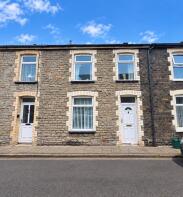 32, Alexandra Place, Newport NP11 4ES