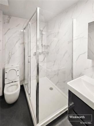 Shower/Room