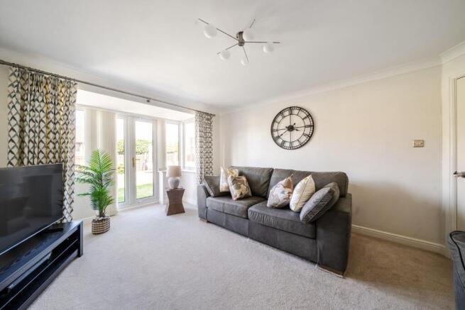 4 bed Detached for sale Image 5