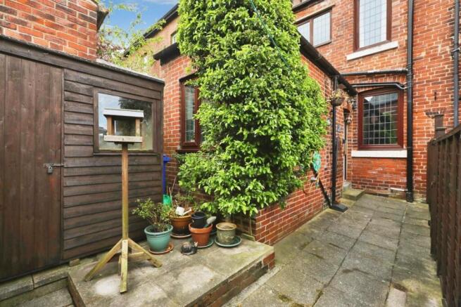 3 bed House for sale Image 5