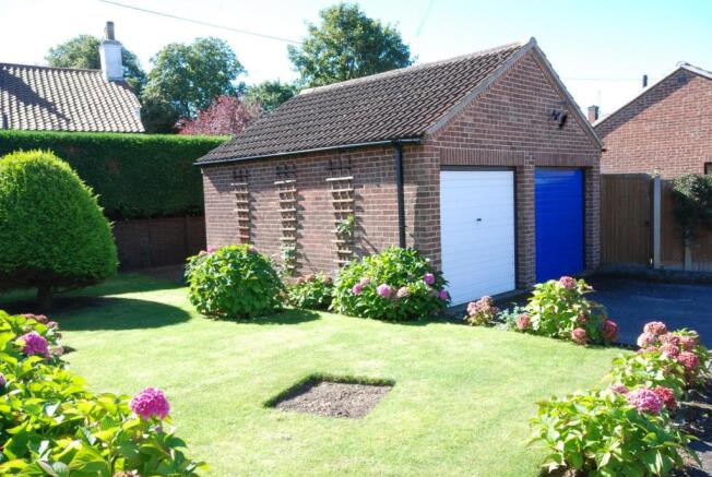 Semi Detached Garage