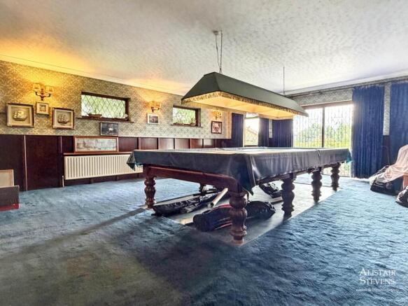 3 bed Detached Bungalow for sale Image 11