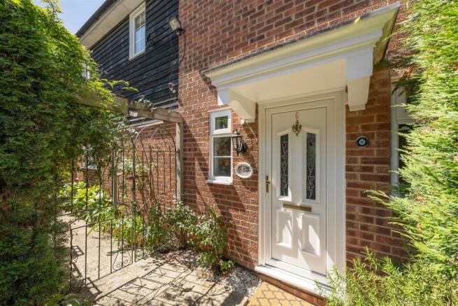 Meadow Close, E4