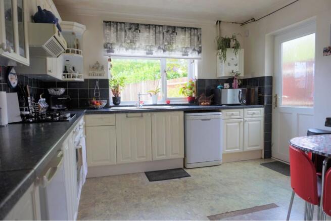 Kitchen/Breakfast