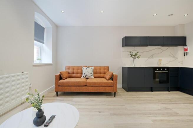 1 bed Apartment to rent Image 4