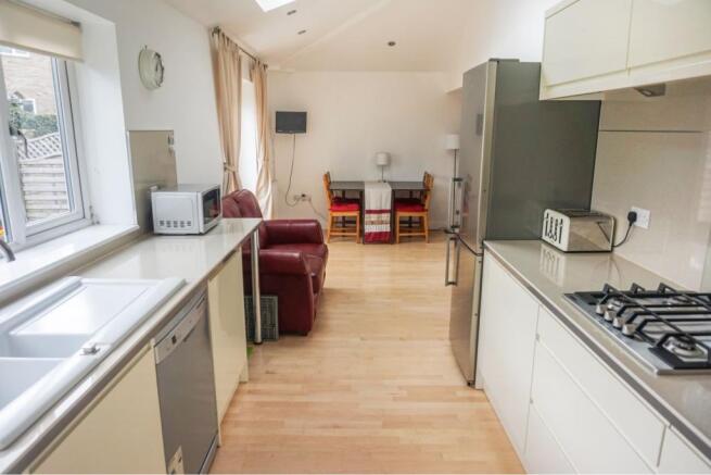 Kitchen/family Room