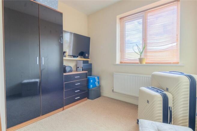 3 bed House for sale Image 11