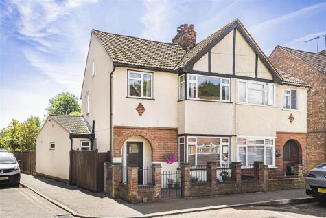 Wynchlands Crescent, St. Albans