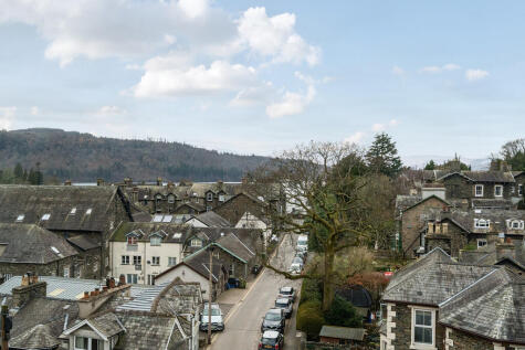 Ellies View, 121a Craig Walk, Bowness-on-Windermere, Cumbria, LA23 2AX