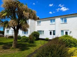 49, Carey Park, Killigarth, Looe PL13 2JP