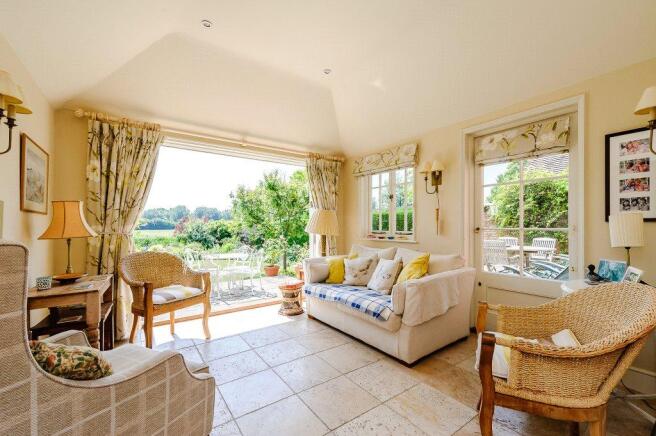 Garden/Sitting Room