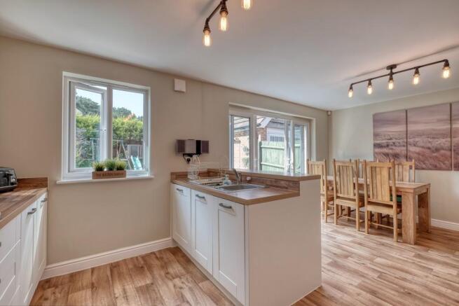 Kitchen / Diner