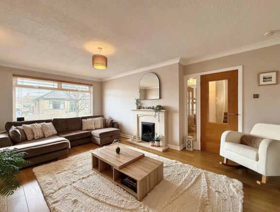 11, Brandon Gardens, Prestwick, KA9 photo 4
