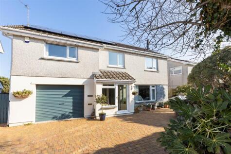 28 Dukes Way, Newquay