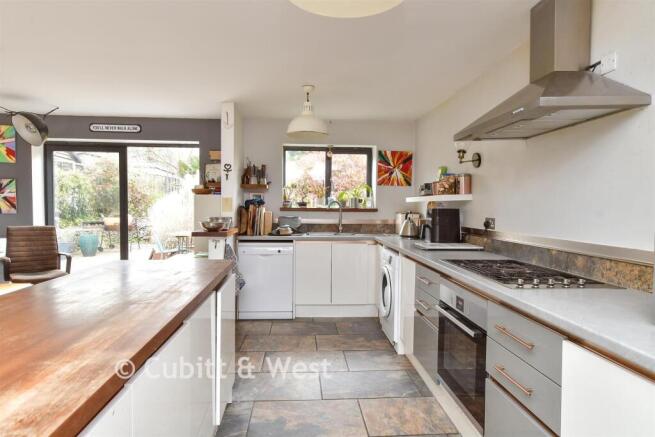 Lounge/ Kitchen/ Diner