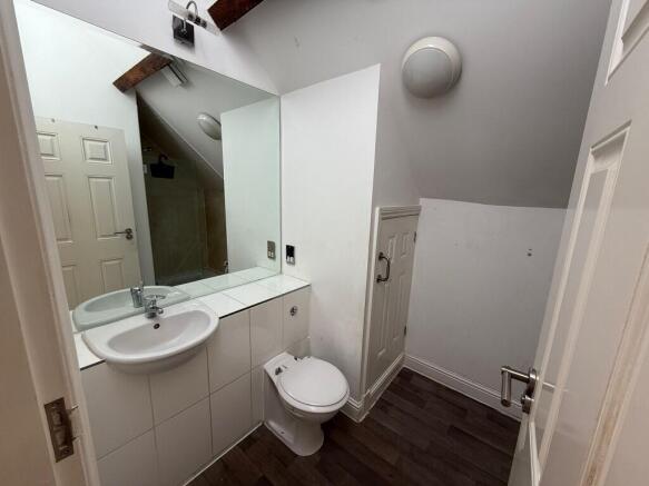 1 bed Flat to rent Image 4