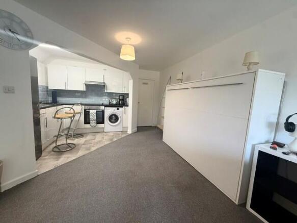 Kitchen/bedroom