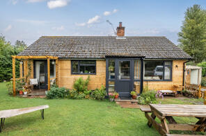 Iona, Bleathwood SY8 4LR