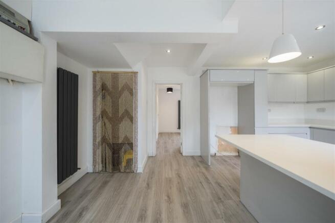 3 Westfield Grove-007.JPG