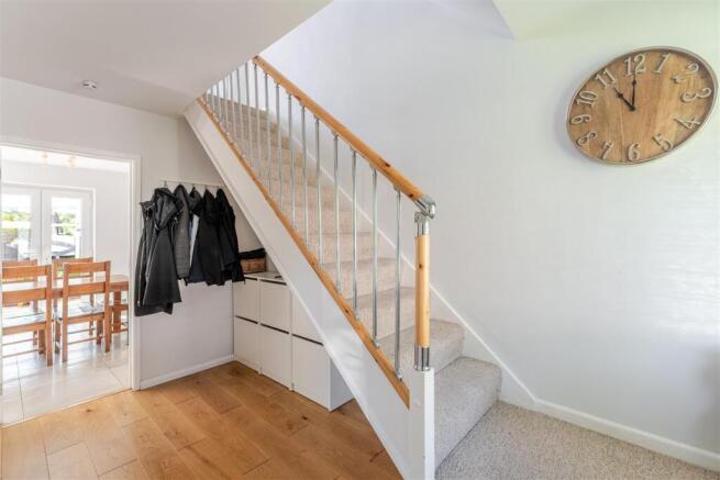 Immaculately presented four bedroom family home in Wrington photo 4