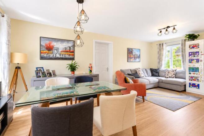 Remus Close, St. Albans, Hertfordshire, AL1 photo 4